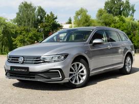 Volkswagen Passat, 1.4 l., universalas