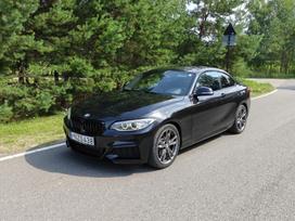 BMW 228, 2.0 l., coupe