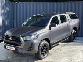 Toyota Hilux, 2.4 l., pick-up