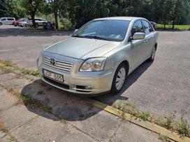 Toyota Avensis, 2.0 l., sedanas