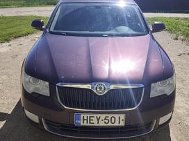 Skoda Superb, 2.0 l., saloon / sedan
