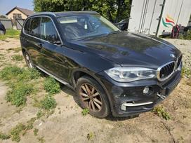 BMW X5, 3.0 l., off-road / crossover