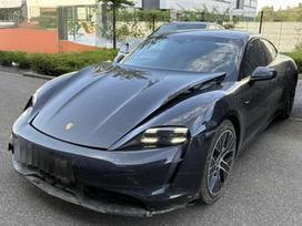 Porsche Taycan, 93 kWh, hatchback