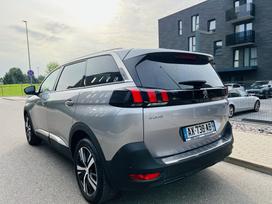 Peugeot 5008, 1.5 l., off-road / crossover
