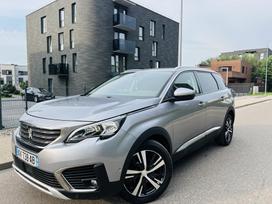 Peugeot 5008, 1.5 l., off-road / crossover
