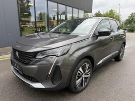 Peugeot 3008, 1.2 l., Внедорожник / Кроссовер
