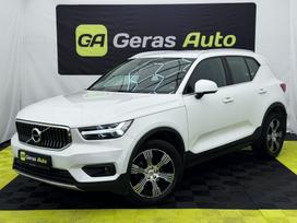 Volvo XC40, 2.0 l., off-road / crossover