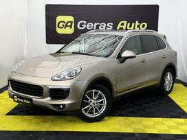 Porsche Cayenne, 3.0 l., off-road / crossover