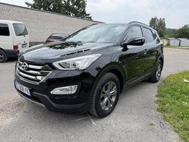 Hyundai Santa Fe, 2.2 l., off-road / crossover
