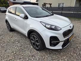 Kia Sportage, 1.6 l., off-road / crossover