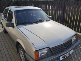 Opel Ascona, 1.8 l., Седан