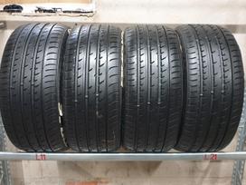 Toyo Proxes T1 Sport  apie 8.5mm, summer 235/35 R19