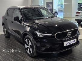 Volvo XC40, 2.0 l., off-road / crossover