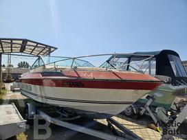Century Boat Co Century 4000, jachtos / kateriai