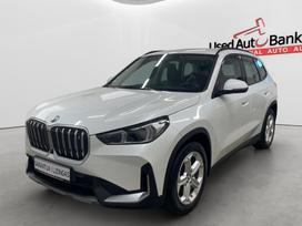 BMW iX1, 67 кВт·ч, Внедорожник / Кроссовер