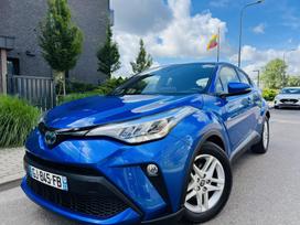 Toyota C-HR, 1.8 l., off-road / crossover