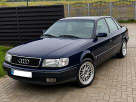 Audi 100, 2.0 l., Седан