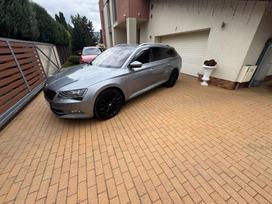 Skoda Superb, 2.0 l., universalas