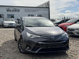 Toyota Avensis, 1.6 l., saloon / sedan
