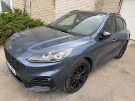 Ford Kuga, 2.5 l., off-road / crossover