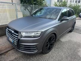Audi SQ7, 4.0 l., off-road / crossover