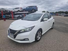 Nissan Leaf, 62 кВт·ч, Хэтчбек