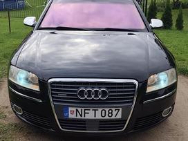 Audi A8, 3.2 l., saloon / sedan