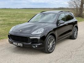 Porsche Cayenne, 4.1 l., off-road / crossover