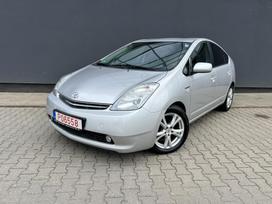 Toyota Prius, 1.5 l., hatchback