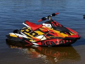 Sea-doo Spark Trixx, vandens motociklai