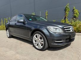 Mercedes-Benz C220, 2.2 l., sedanas