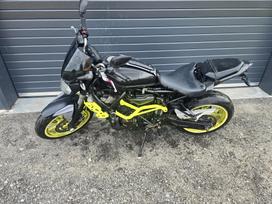 Yamaha MT 07, street / classic