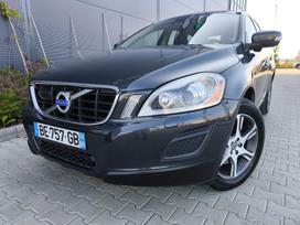 Volvo XC60, 2.4 l., off-road / crossover