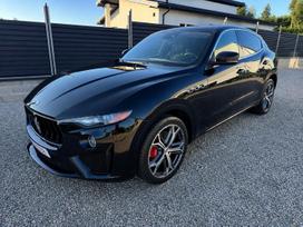 Maserati Levante, 3.8 l., Внедорожник / Кроссовер