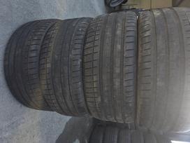 Vredestein 2022m, vasarinės 255/40 R20