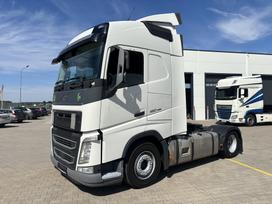 Volvo FH 460, 2 спальных места