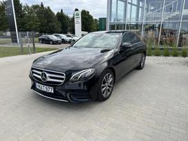 Mercedes-Benz E220, 2.0 l., saloon / sedan