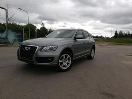 Audi Q5, 2.0 l., off-road / crossover