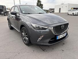 Mazda CX-3, 1.5 l., off-road / crossover