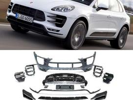 Porsche Macan dalimis. Macan turbo priekinis bamperis su visom grotelem dangte