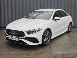 Mercedes-Benz A180, 1.3 l., saloon / sedan