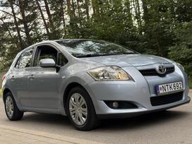 Toyota Auris, 1.4 l., hatchback