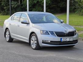Skoda Octavia, 1.6 l., Седан