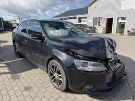 Volkswagen Jetta по частям. Katik gautas variklis 2 0 dyzelinas variklio koda