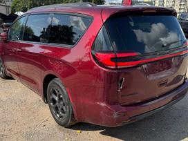 Chrysler Pacifica, 3.6 l., Минивэн