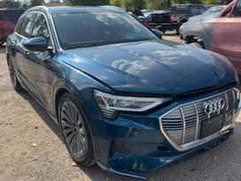 Audi e-tron, 95 kWh, off-road / crossover