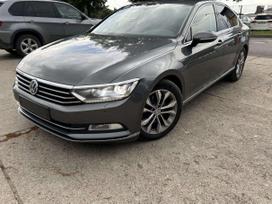 Volkswagen Passat, 2.0 l., Седан