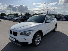 BMW X1, 2.0 l., off-road / crossover