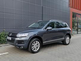 Volkswagen Touareg, 3.0 l., Внедорожник / Кроссовер