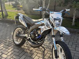 Derbi Senda 50cc, supermoto